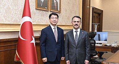 Posco Assan TST Çelik Sanayi A.Ş CEO'su Choi, Vali Aktaş'ı ziyaret etti
