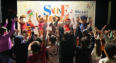 Sahne Kepez Duraliler’de çocuklarla buluştu