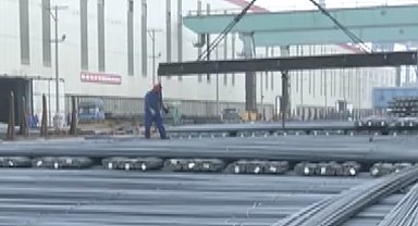 Şanghay Vadeli İşlemler Borsası'nda çelik kontratları geriledi