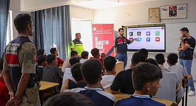 Şanlıurfa’da öğrencilere mobil trafik aracıyla eğitim verildi