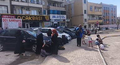 Şanlıurfa’daki şiddetli depremde vatandaşlar sokağa çıktı