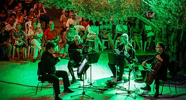 Somogyi Quartet, Zeytin Altında konserlerinde İzmirlilerle buluştu
