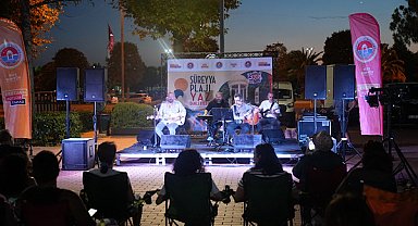 Süreyya Plajı’nda yaz dinletileri güz döneminde de sürecek