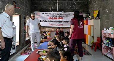 Tarihi vakfın hayır şartı Diyarbakır’da çocuklarla buluştu