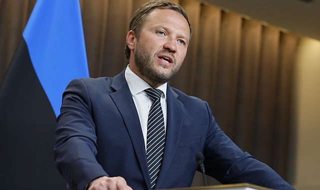Tsahkna, Madise'yi Estonya Cumhurbaşkanlığına seçilmesi dolayısıyla tebrik etti