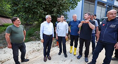 Vali Baydaş, yağıştan etkilenen Pazar ve İyidere’de incelemelerde bulundu