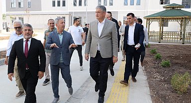 Vali Yavuz’dan yapımı tamamlanan öğrenci yurduna inceleme ziyareti
