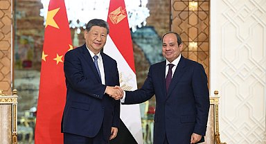 Xi Jinping ve Sisi Kahire’de görüştü