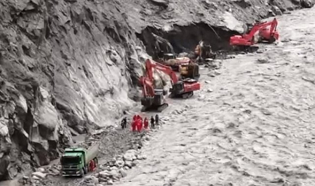 Xizang’da heyelanda hayatını kaybedenleri anma töreni düzenlendi