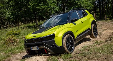 Yeni Jeep Avenger Türkiye’de yollara çıktı