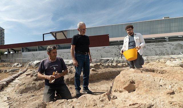 Yeşilova Höyüğü’nde 8 bin 500 yıllık yaşamın izleri ortaya çıkarılıyor