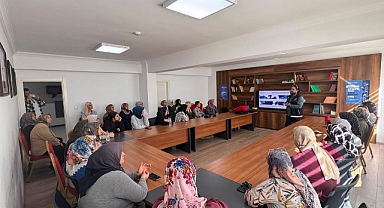 Afyon’da Bilgi Evleri’nde Narko Anne Eğitimi