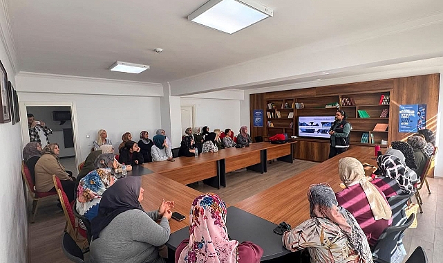 Afyon’da Bilgi Evleri’nde Narko Anne Eğitimi