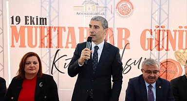 Afyonkarahisar’da 19 Ekim Muhtarlar Günü Coşkusu: Valilik ve Belediyeden Anlamlı Buluşma