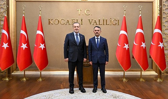 AK Parti Kocaeli İl Başkanı Talus Vali Aktaş’ı ziyaret etti