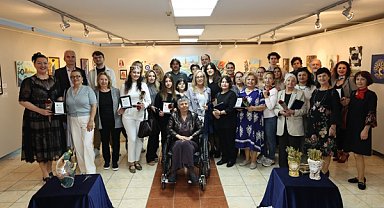 AKSM'de Nazarın Evrensel Sanatı sergisi açıldı