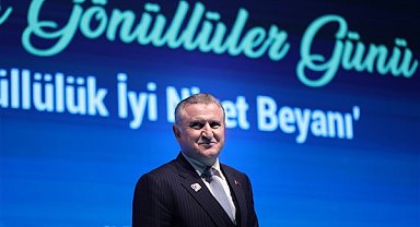 Bakan Bak, Kırgızistan ile gençlik ve spor alanındaki iş birliğini görüştü
