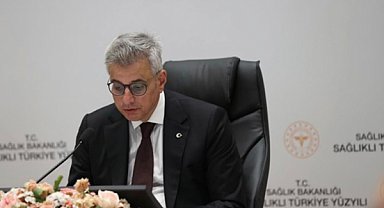 Bakan Memişoğlu sağlıkçıları ziyaret etti