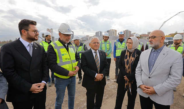 Başkan Büyükkılıç Kartal Katlı Kavşağı Projesini sahada inceledi