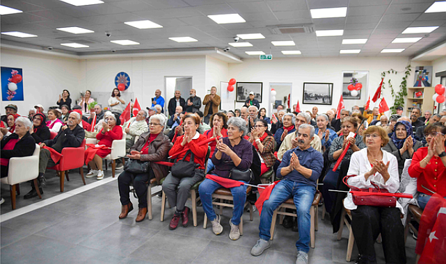 Batıkent Emekliler Lokali’nde Cumhuriyet coşkusu