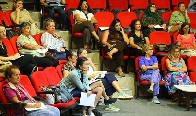 Bodrum’da kadınlara evsel kompost eğitimi verildi