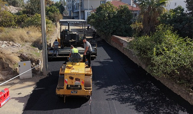 Bodrum'da yol bakım ve asfalt çalışmaları sürüyor