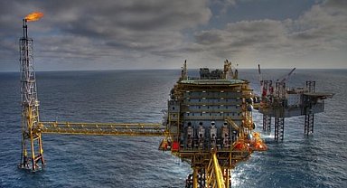 Brent petrolde 105 dolar direnci öne çıkıyor