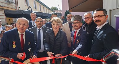 Buca'da Galeri Hamam açıldı