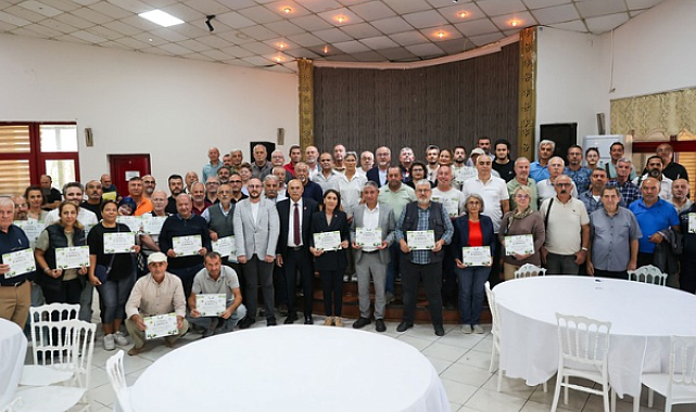 Buca’da sertifikalı zeytin budama eğitimi tamamlandı