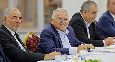 Büyükkılıç, Sarız ve Pınarbaşı'nda muhtarların taleplerini dinledi