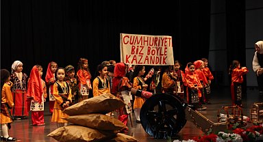 Çayırova’da çocuk kulüplerinde Cumhuriyet Bayramı coşkusu