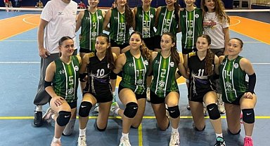 ÇBSK Voleybol Takımı deplasmanda 3-0 kazandı