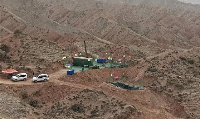 Çin’in Xinjiang bölgesinde dev zirkon madeni bulundu
