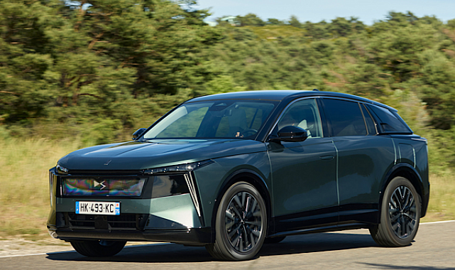 DS Automobiles, DS N°7 ve yeni konsept otomobilini Paris’te sergileyecek
