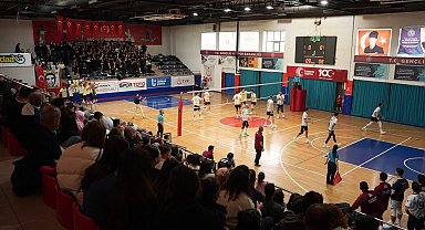 Düzce Belediyespor Erkek Voleybol Takımı, Fenerbahçe Medicana'yı 3-0 mağlup etti