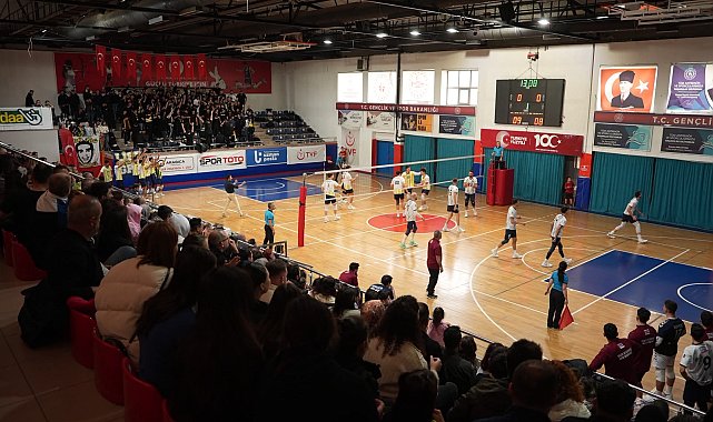 Düzce Belediyespor Erkek Voleybol Takımı, Fenerbahçe Medicana'yı 3-0 mağlup etti