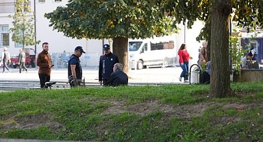 Düzce’de yere izmarit atanlara para cezası uygulandı