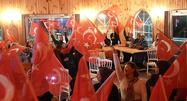 Düzceli kadınlar Cumhuriyet'i eğlenerek kutladı