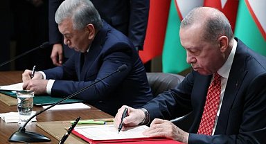 Erdoğan ve Mirziyoyev, anlaşmaların imza törenine katıldı