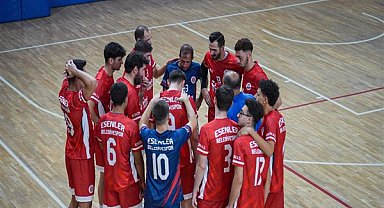 Esenler Belediye Spor Kulübü voleybolda sezona başladı