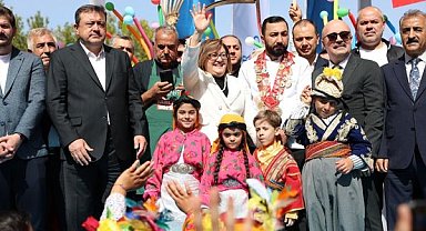 GastroAntep renkli kortejle başladı