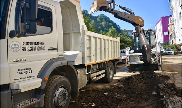 Giresun Belediyesi ekipleri şehir genelinde çalışmalarını sürdürüyor