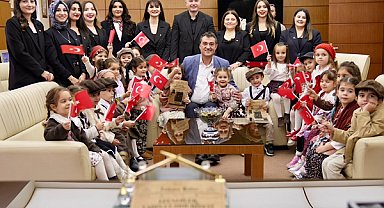 Giresun’da miniklerden Başkan Köse’ye Cumhuriyet ziyareti
