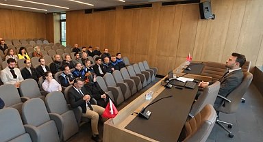 İnegöl Belediyesi personeline yapay zeka eğitimi