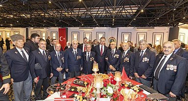 İzmir’de Cumhuriyet’in 103’üncü yılı resepsiyonla kutlandı