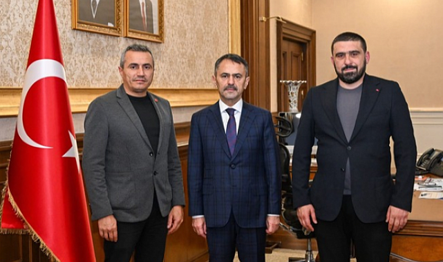 İzmit Akpınar Mahalle Muhtarı Kenan Obuz’dan Vali Aktaş’a ziyaret