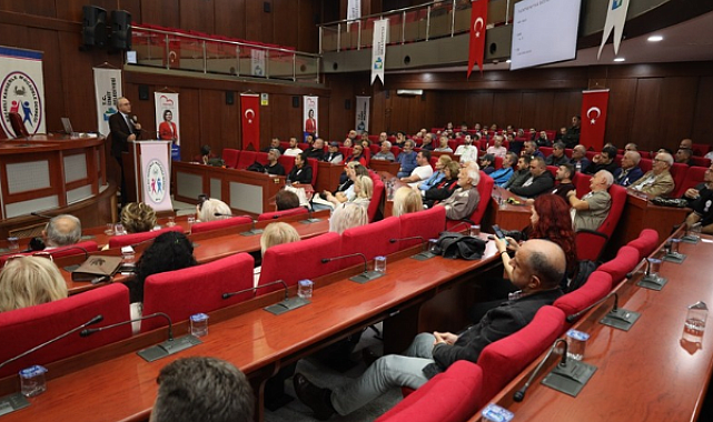 İzmit Belediyesi Prostat Kanseri Farkındalık Semineri gerçekleştirdi