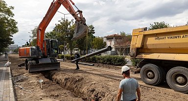 İZSU Bergama’da taşkın riskini azaltacak altyapı çalışması yapıyor
