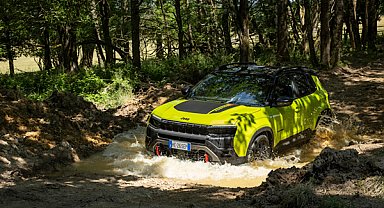 Jeep’ten Ekim ayında Avenger ve Compass modellerinde kampanyalı fiyatlar