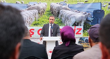 Karaman’da yetiştiricilere 700 akıllı yemlik dağıtıldı